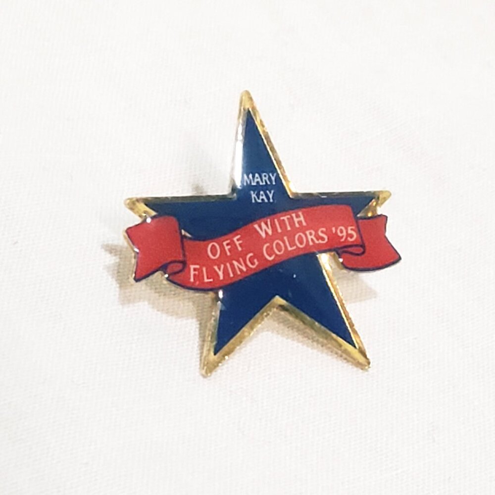 Mary Kay Off with Flying Colors Star Award 1995 Lapel Pin 3/4" Blue Red